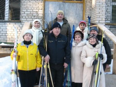 09:20 В дни школьных каникул руководители образовательных учреждений города Шумерли провели лыжню здоровья